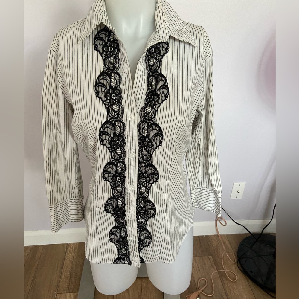 Blouse with lace 🏁